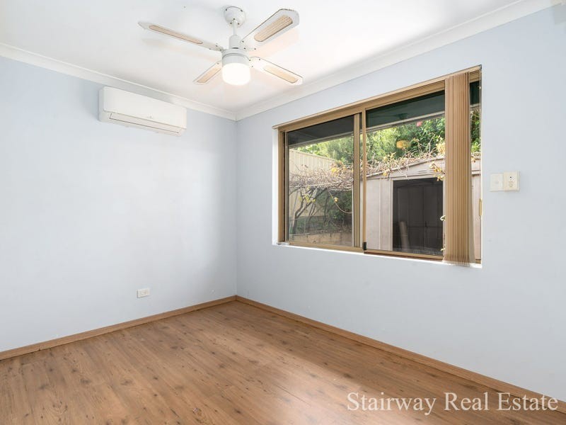 76 Westgate way, Marangaroo WA 6064