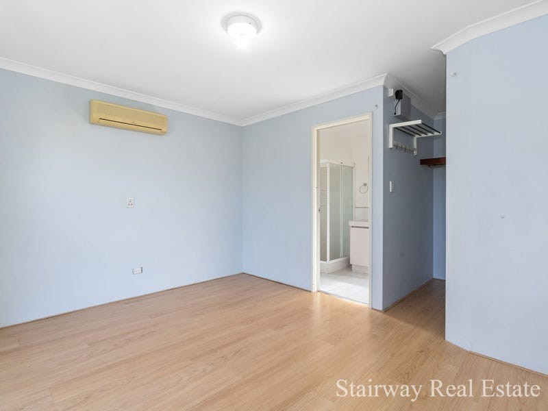 76 Westgate way, Marangaroo WA 6064