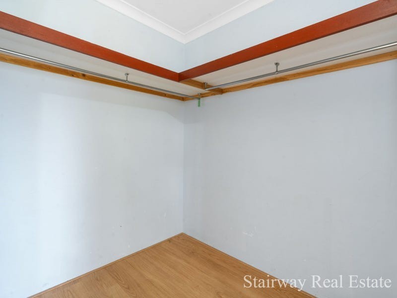 76 Westgate way, Marangaroo WA 6064