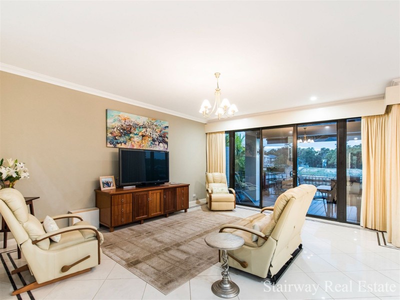 23 Tidewater Way, Ascot WA 6104