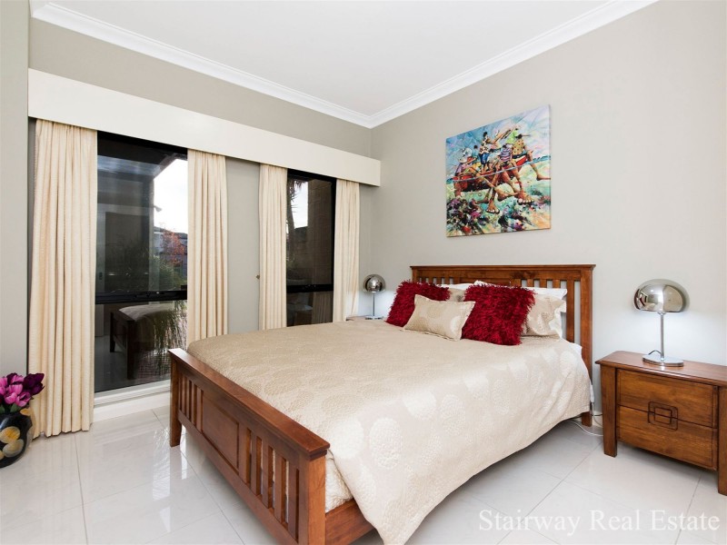 23 Tidewater Way, Ascot WA 6104