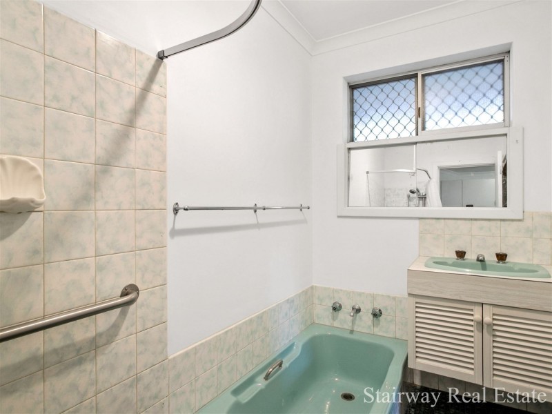 25 Gemini Way, Carlisle WA 6101
