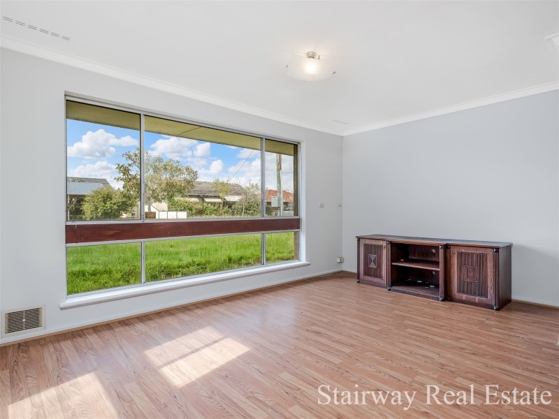 46 Donaldson Street, Queens Park WA 6107