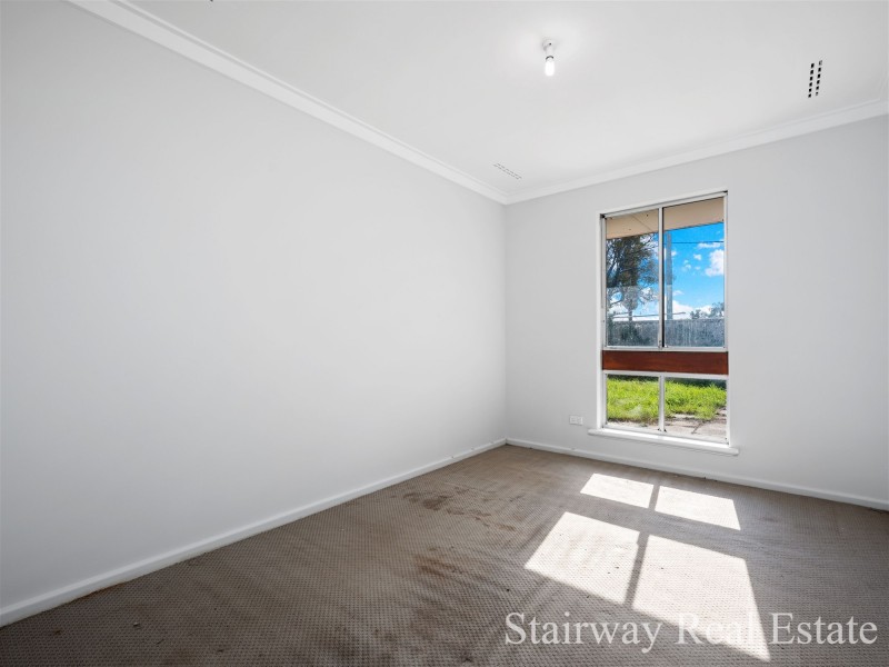 46 Donaldson Street, Queens Park WA 6107