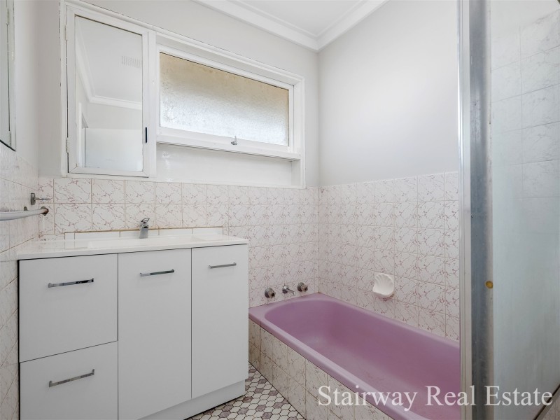 46 Donaldson Street, Queens Park WA 6107