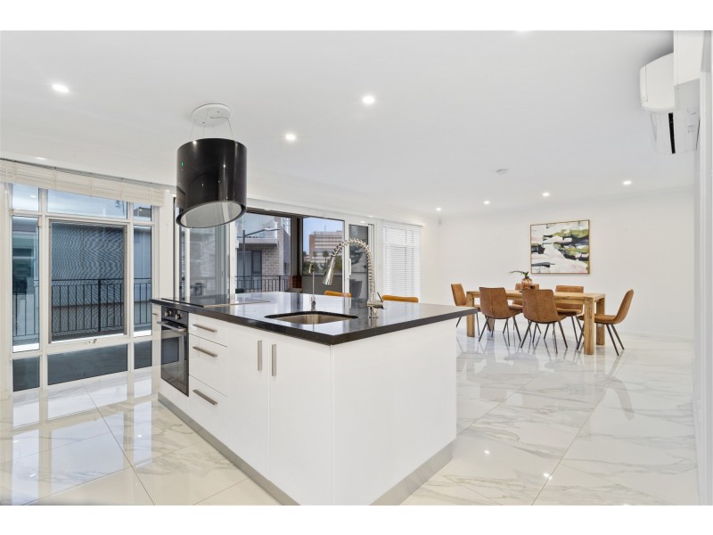 17 Atkinson Road, Subiaco WA 6008