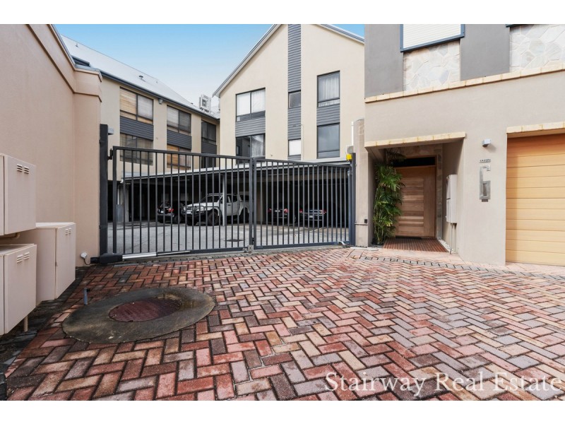 5/10 Marina Drive, Ascot WA 6104