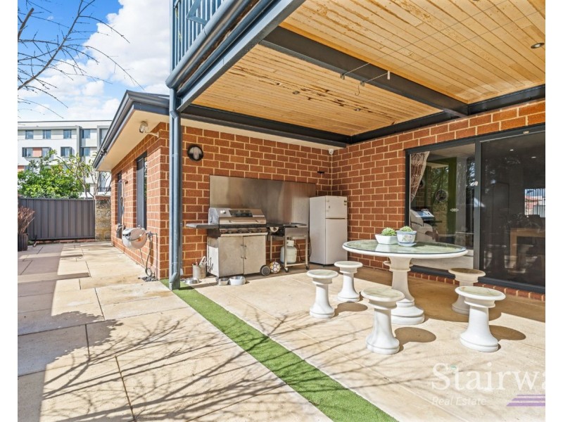 8 Waterway Crescent, Ascot WA 6104