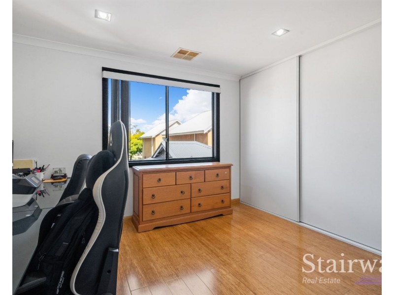 8 Waterway Crescent, Ascot WA 6104