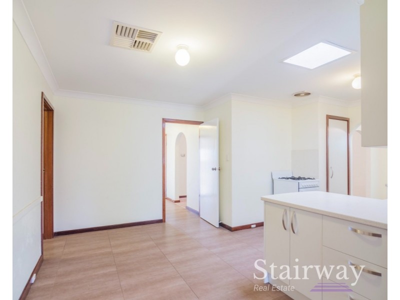 6 Manus Place, Parkwood WA 6147