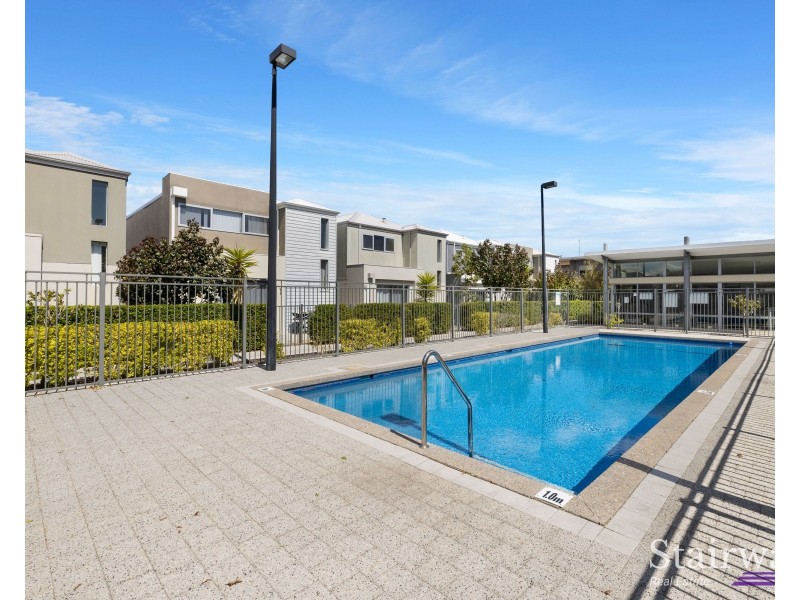30/158 George Street, Queens Park WA 6107