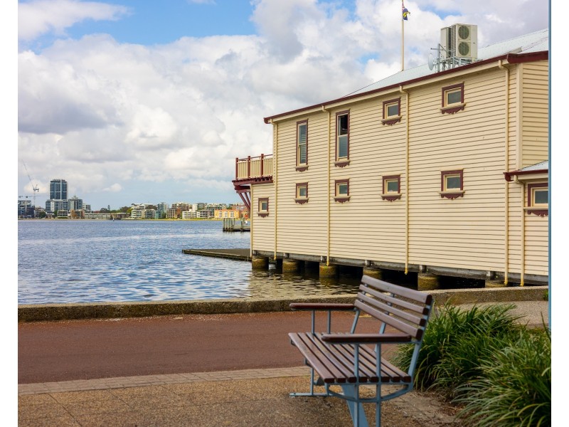 7/120 Terrace Road, Perth WA 6000