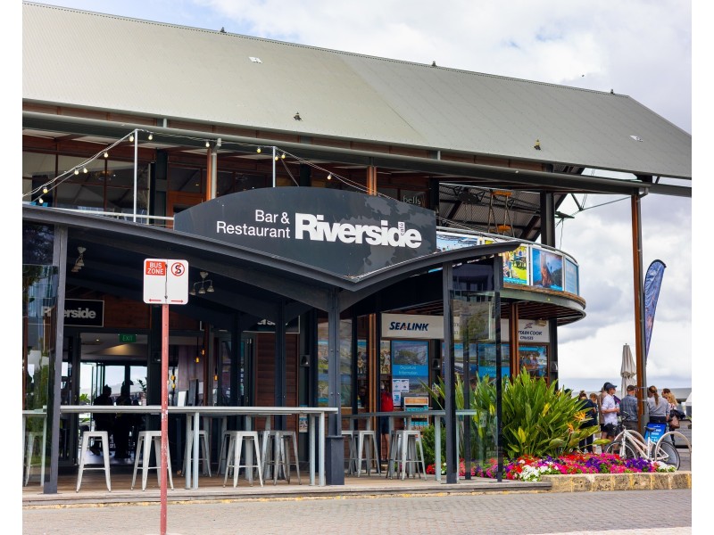 7/120 Terrace Road, Perth WA 6000