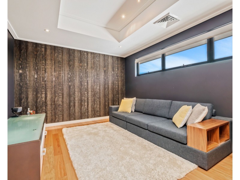 12 Northerly Avenue, Ascot WA 6104