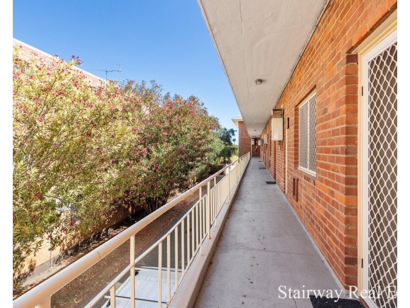 16/120 Terrace Road, Perth WA 6000