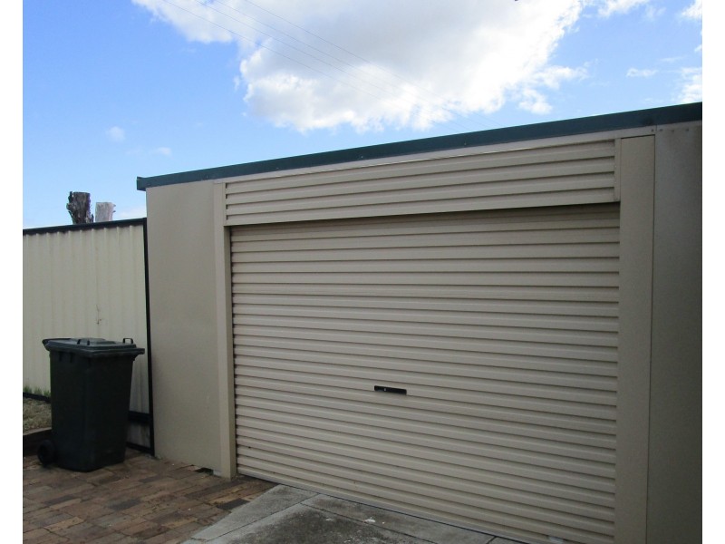 42 Hartley Street, Coolbellup WA 6163