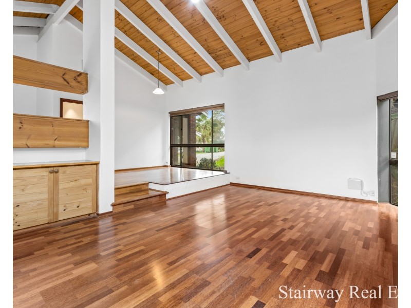 6 Avery Court, Booragoon WA 6154