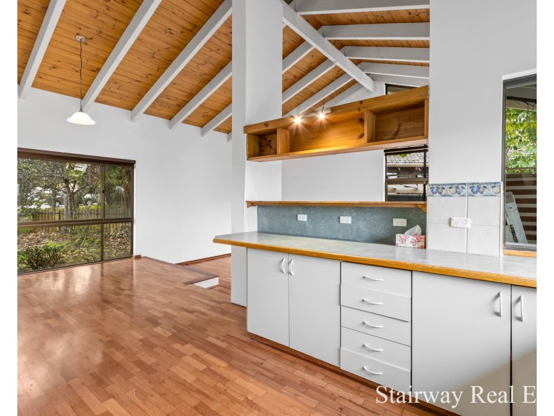 6 Avery Court, Booragoon WA 6154