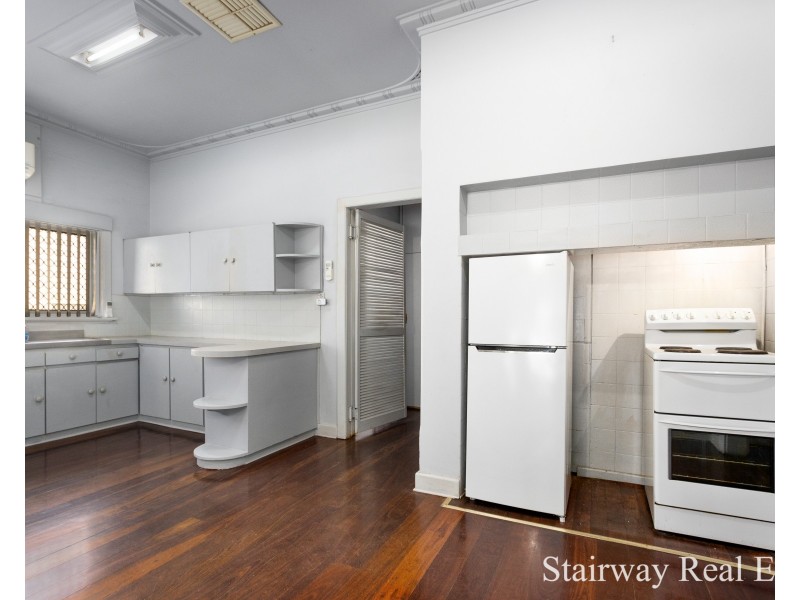16 Maple Street, Lathlain WA 6100