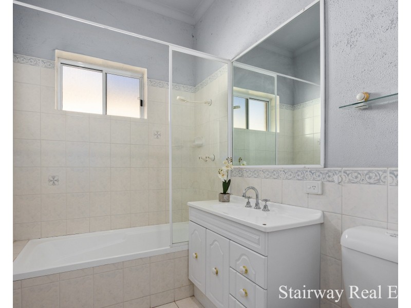 16 Maple Street, Lathlain WA 6100