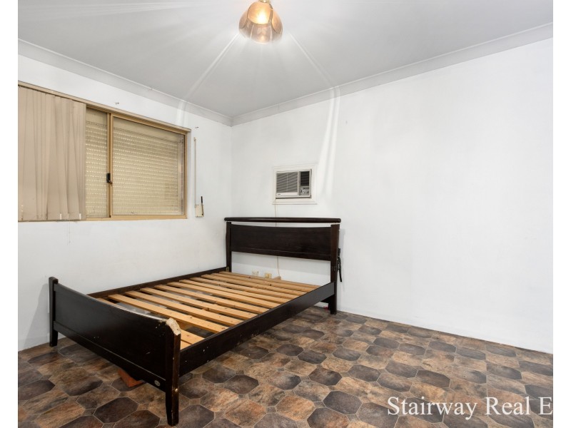 16 Maple Street, Lathlain WA 6100