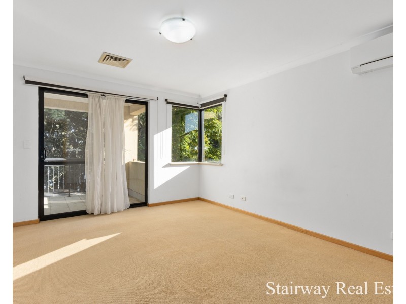 10 Illawarra Crescent, Canning Vale WA 6155