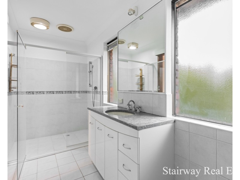 6 Avery Court, Booragoon WA 6154