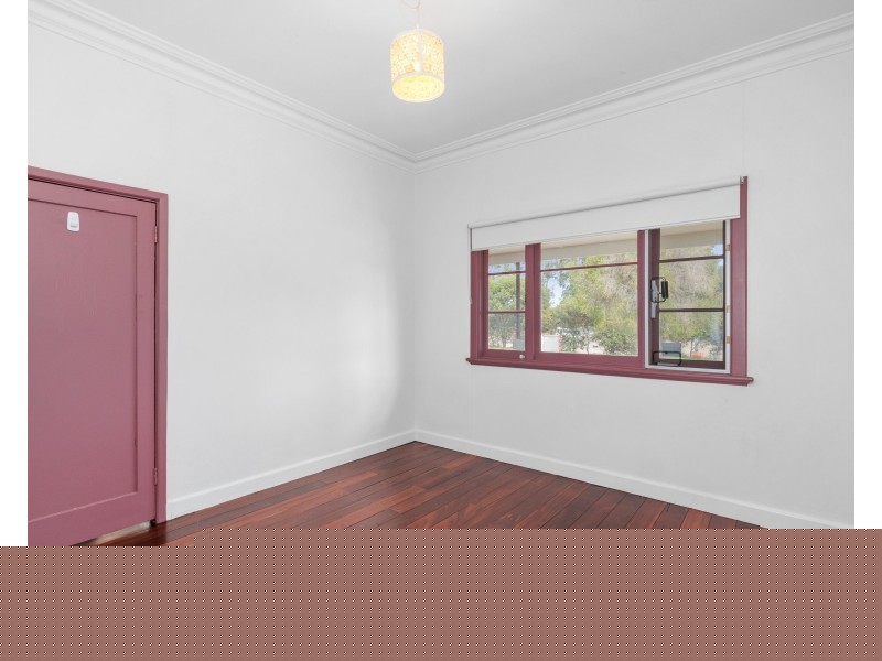 132 Rutland Avenue, Carlisle WA 6101