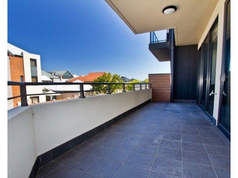 8/2 Marina Drive, Ascot WA 6104