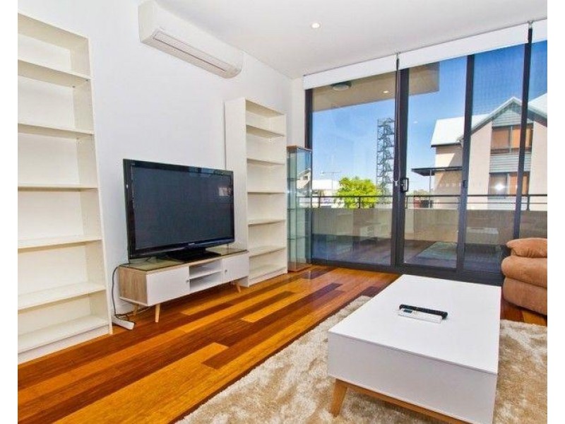 8/2 Marina Drive, Ascot WA 6104