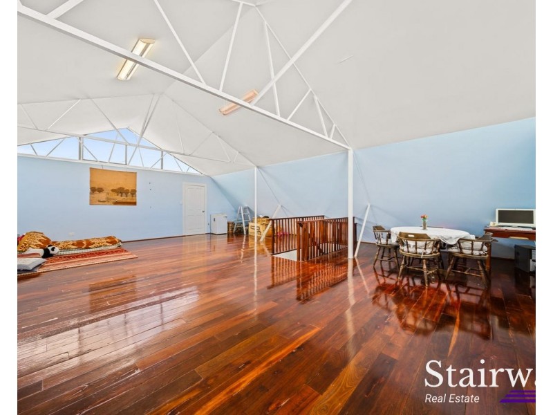 16 Leach Avenue, Riverton WA 6148