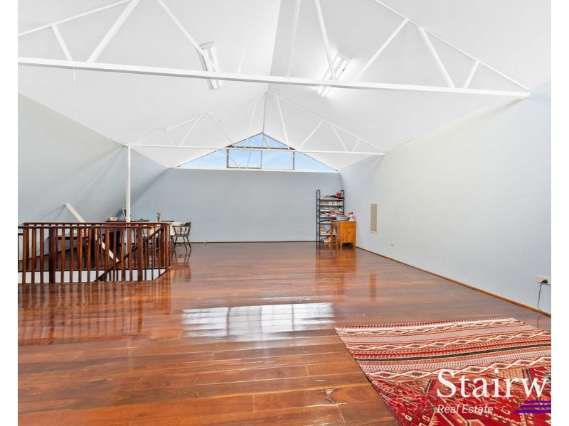 16 Leach Avenue, Riverton WA 6148