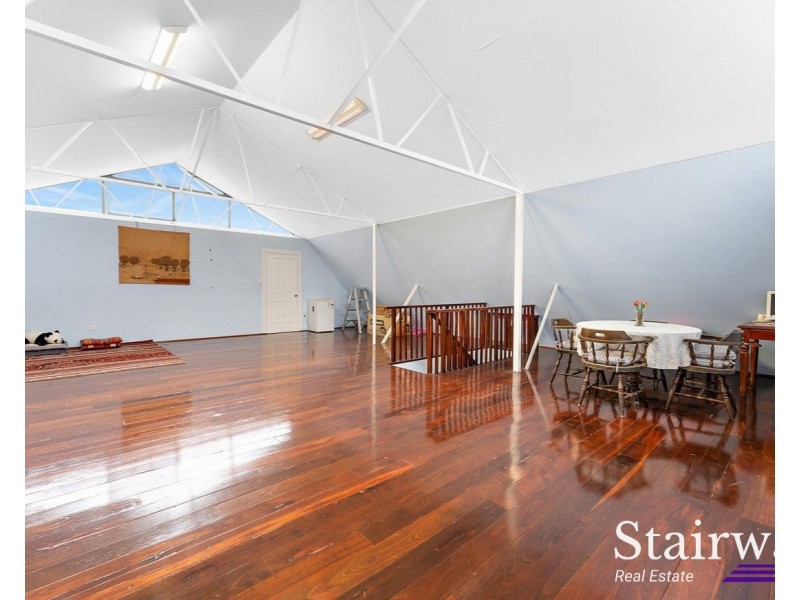 16 Leach Avenue, Riverton WA 6148