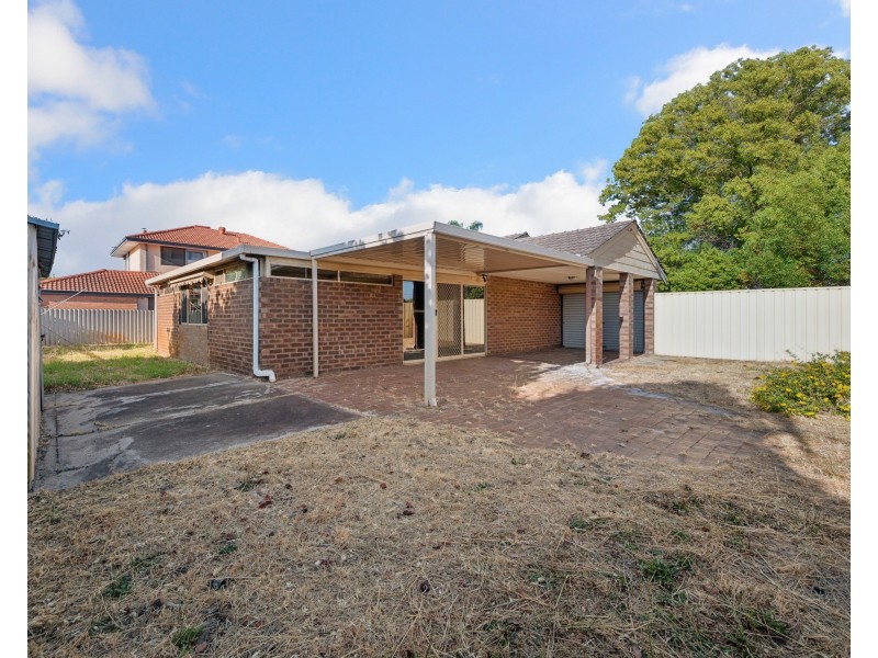 15 Canterbury Drive, Willetton WA 6155