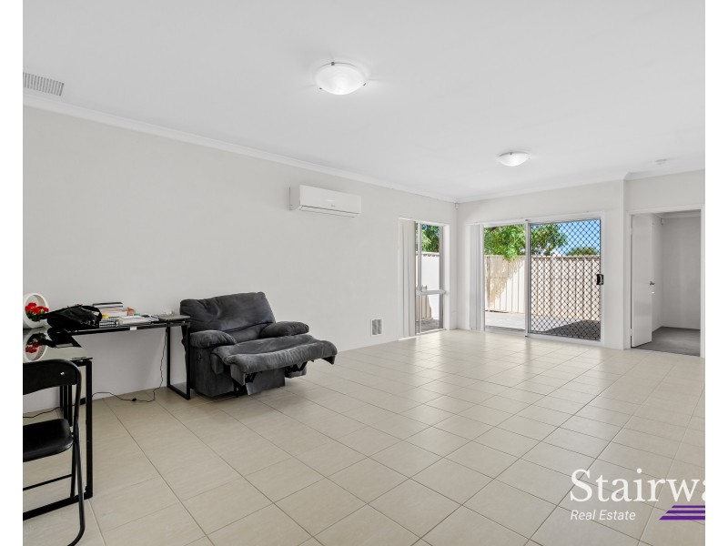 9/15 Durling Place, Kelmscott WA 6111
