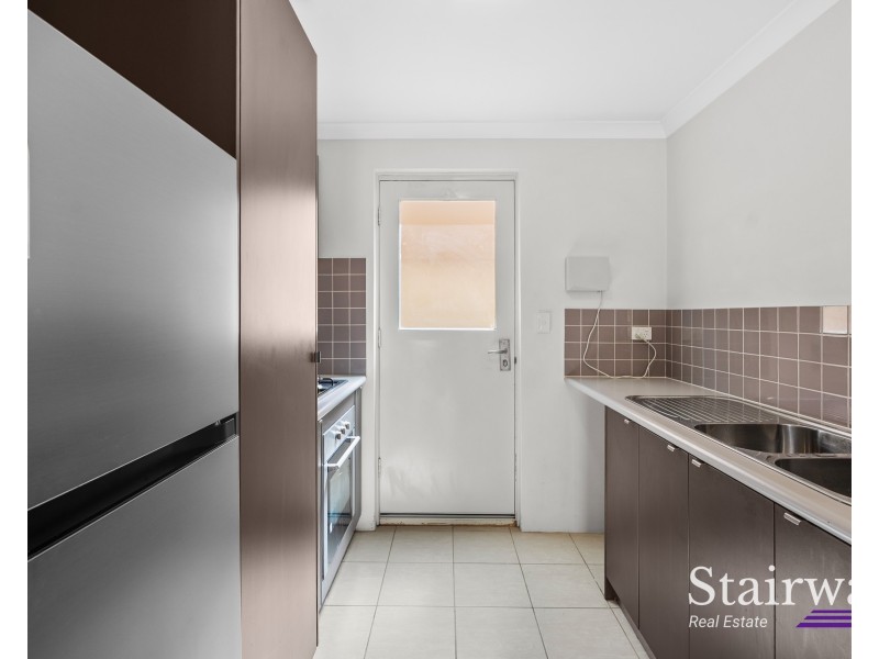 9/15 Durling Place, Kelmscott WA 6111