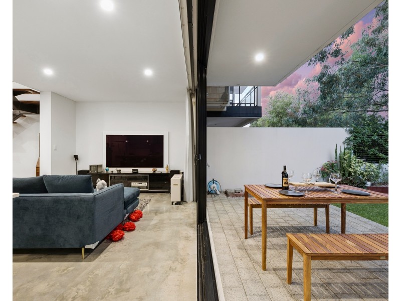 6 Finn Cove, Ascot WA 6104