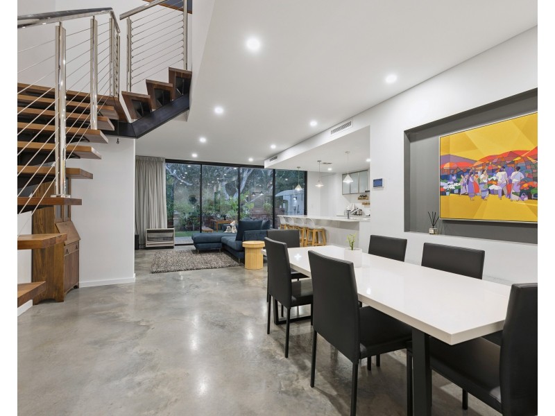 6 Finn Cove, Ascot WA 6104