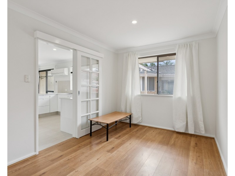 16A Hawke Pass, Bateman WA 6150