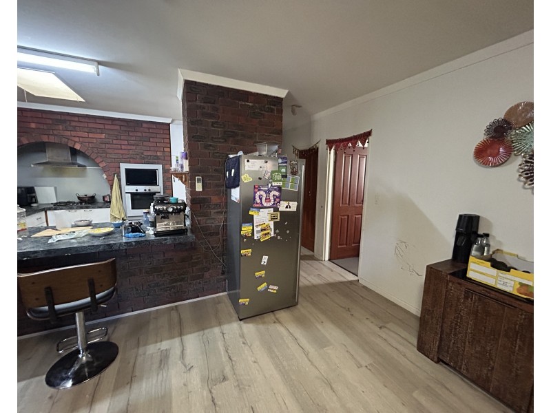 1 Laurel Street, Forrestfield WA 6058