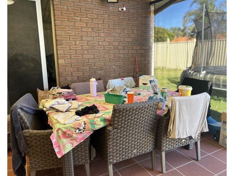 1 Laurel Street, Forrestfield WA 6058