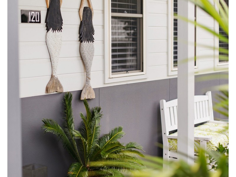 120 South Pacific Boulevarde, Lake Cathie NSW 2445