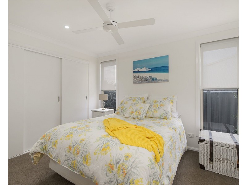 120 South Pacific Boulevarde, Lake Cathie NSW 2445