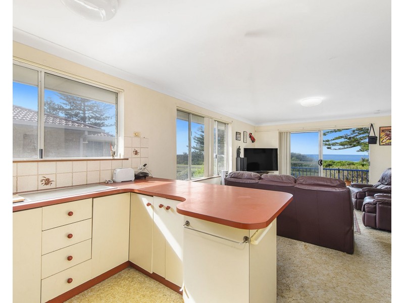 6/26 Chepana Street, Lake Cathie NSW 2445
