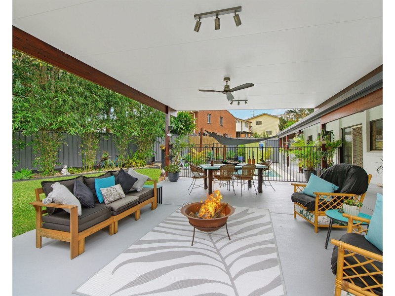 10 Banjora Place, Lake Cathie NSW 2445