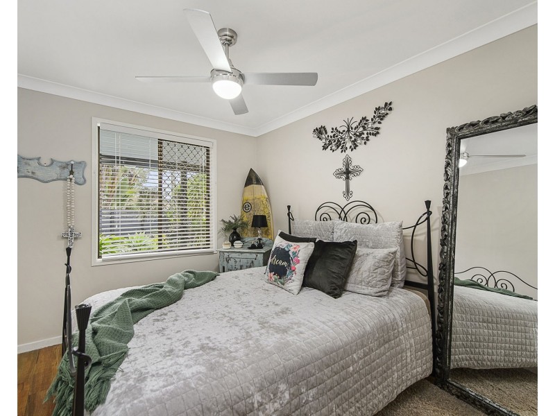 10 Banjora Place, Lake Cathie NSW 2445