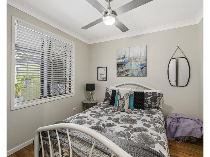 10 Banjora Place, Lake Cathie NSW 2445