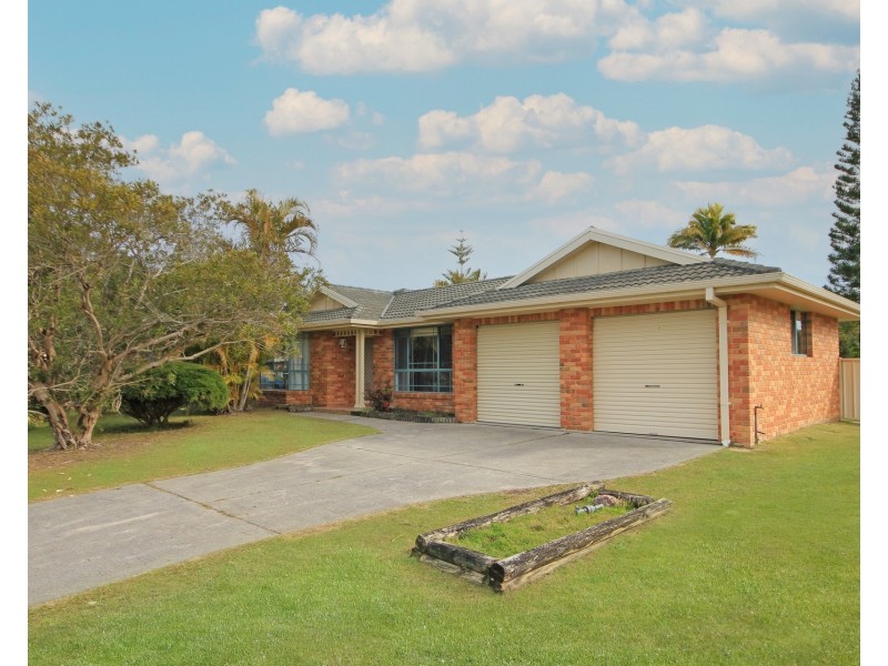 41 St Kitts Way, Bonny Hills NSW 2445