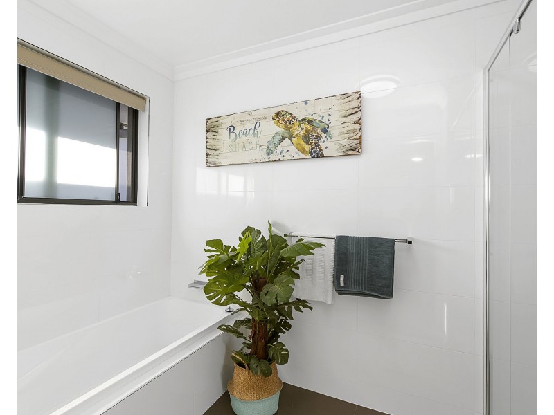 27 St Lucia Place, Bonny Hills NSW 2445