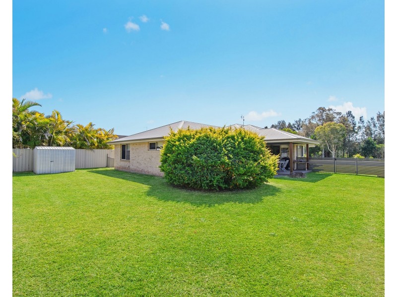 8 Seafarers Close, Bonny Hills NSW 2445